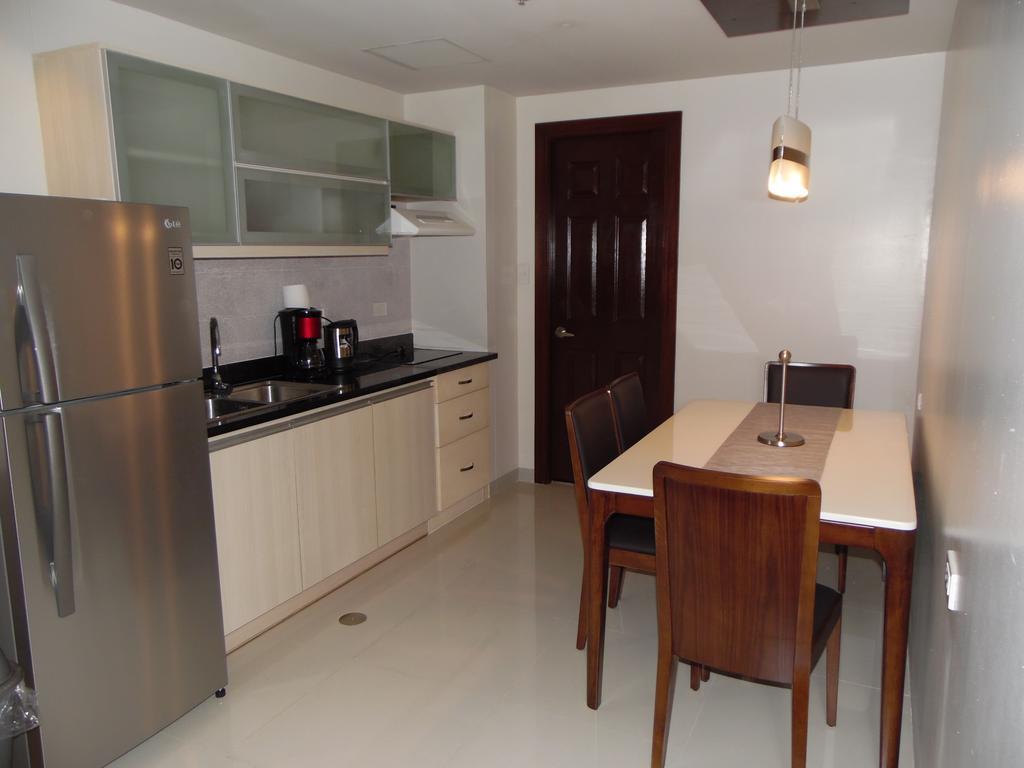 Avalon Condominium سيبو الغرفة الصورة