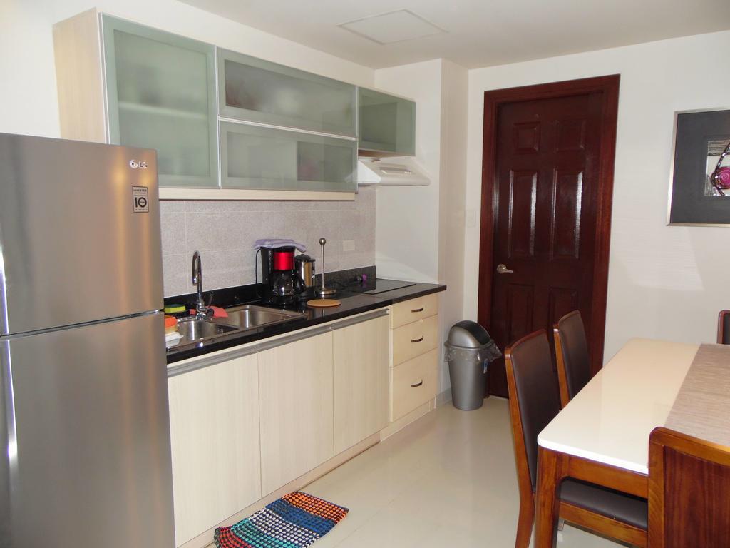 Avalon Condominium سيبو الغرفة الصورة