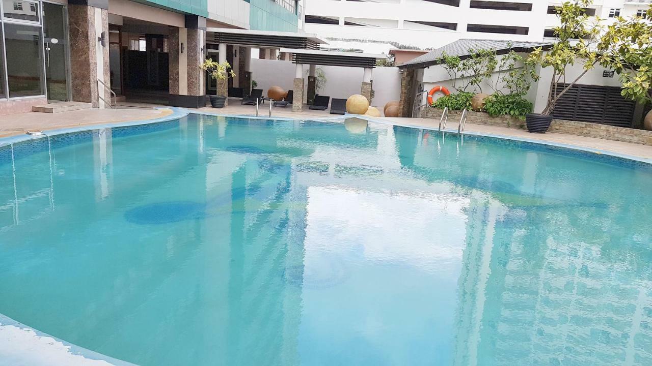 Avalon Condominium سيبو المظهر الخارجي الصورة